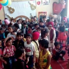 dance_party_4_20161205_1019916992-270x270