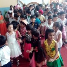 dance_party_8_20161205_1420573525-270x270